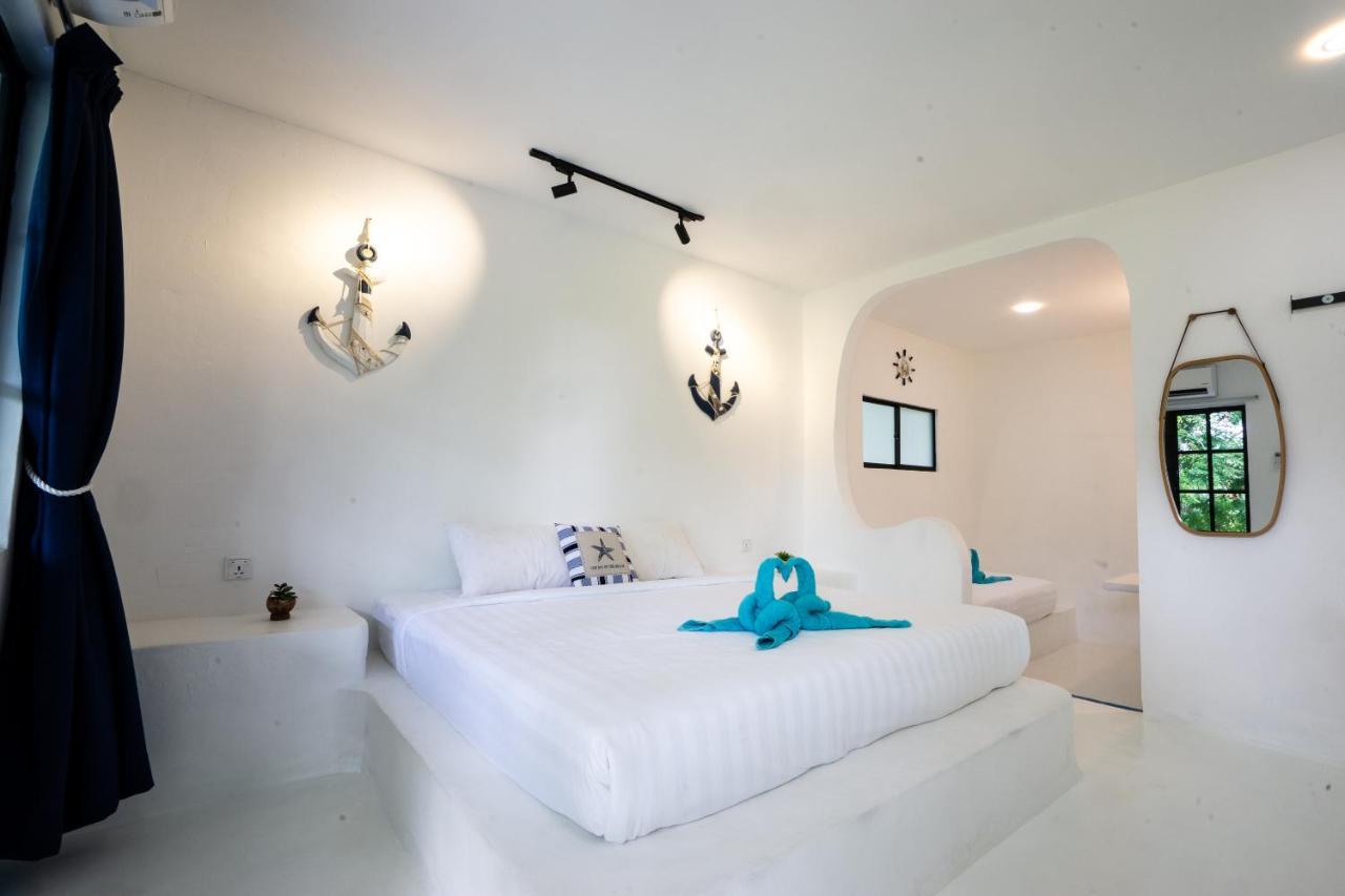 Santorini Cave House Inspired, Cliffside Paradise Hotel Johor Bahru Buitenkant foto